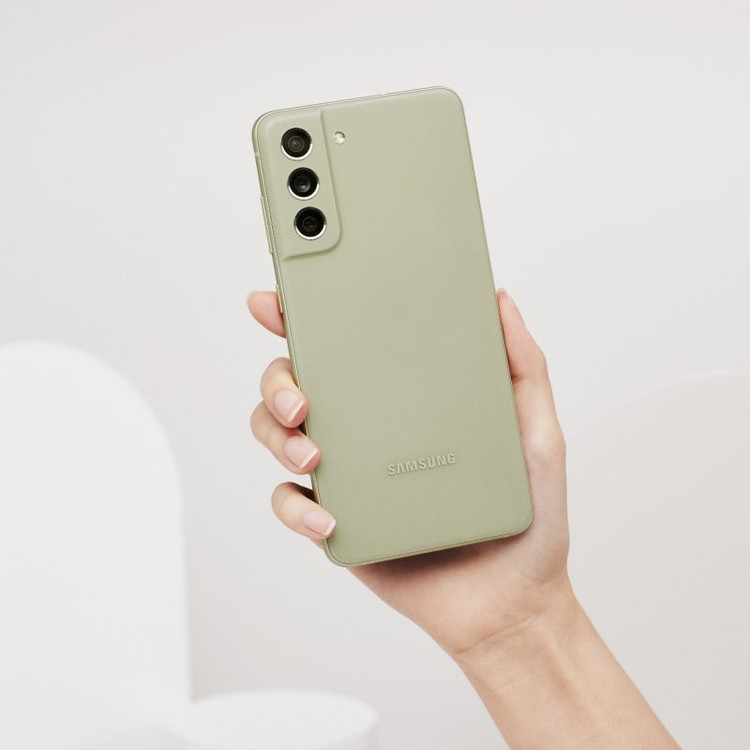 گوشی موبایل سامسونگ مدل Galaxy S21 FE 5G دو سیم کارت ظرفیت 256 گیگابایت و رم 8 گیگابایت